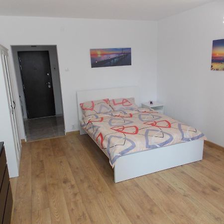Garsoniera moderna Lägenhet Bukarest Exteriör bild